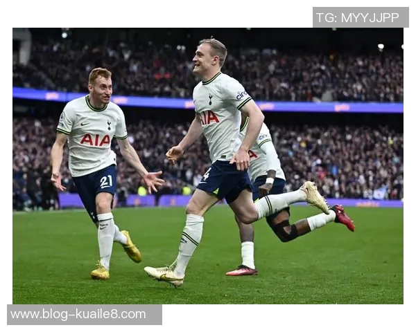 曼联对阵热刺的精彩对决回顾及赛后分析