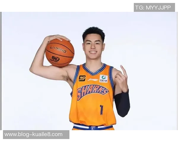 李添荣的奋斗历程与成就探索：从平凡到卓越的心路历程与启示